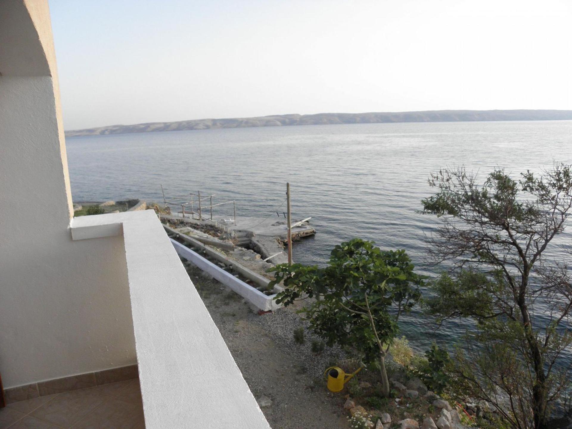 Apartments Tasa Lukovo Šugarje Εξωτερικό φωτογραφία